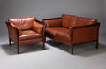 To-pers sofa samt lænestol, rødbrunt læder  bejdset bøgetræ 2
