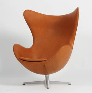 Arne Jacobsen. Ægget. model 3316