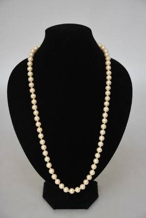 Pärlcollier
