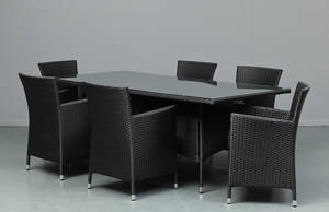 Havemøbler. Seks havestole samt bord, sort polyrattan 7