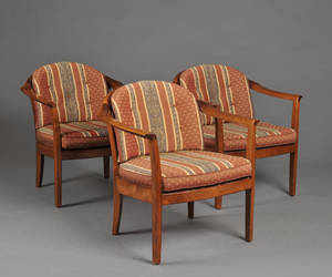 OPE, Sverige. Tre armstole af lakeret mahogni 3