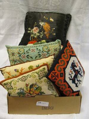 VÄVDA DUKAR O KUDDAR