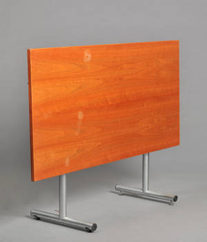 Howe. Bord af kirsebær, model Tempest