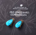 Ole Lynggaard. Et par dråbeformede vedhæng til øreringe med turkiser. 2