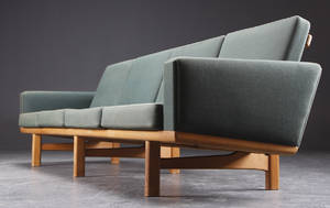 Hans J. Wegner. Firepers. sofa, model GE-2363