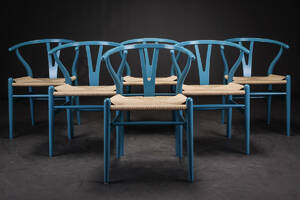 Hans J. Wegner. Y-stole, blålakeret 6 