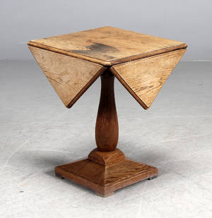 Bord af egetræ, ca. 1900