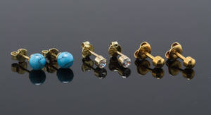 3 par ørestikker af guld og sølv