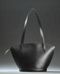 Louis Vuitton. Skuldertaske, model Saint-Jacques