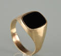 Herrering i 14 kt guld med onyx