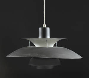 Poul Henningsen. PH 50 pendel, sortlakeret 