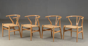 Hans J. Wegner. Et sæt på fire Y-stole af eg, model CH-24. 4