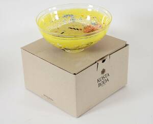 Skål i konstglas, Bertil Vallien för Kosta Boda