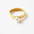 Ring 23 k guld pärla