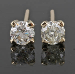 Earrings in 14k  set with brilliant cut diamonds 0.62 ct 