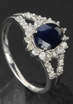 Safir- og brillantring