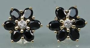 Par safir- og diamantørestikkere 2