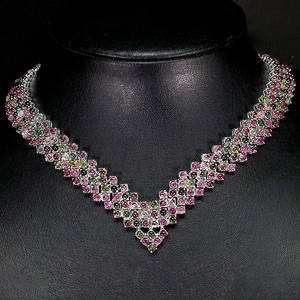 Halskæde af sterling sølv med turmaliner