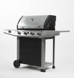 DaneLine Gasgrill med fire gasblus samt et sideblus. 