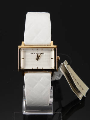 Burberry Dameur med hvid læder urrem.