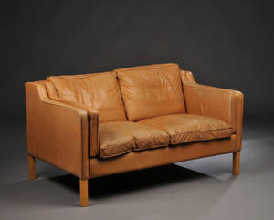 Stouby. To-personer sofa af læder.
