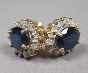 Par safir- og diamantørestikkere 2