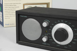 Henry Kloss AMFM radio