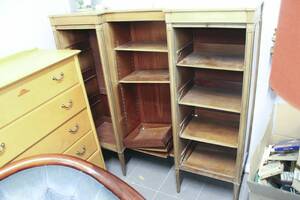 Jalusiskåp, Gustaviansk stil