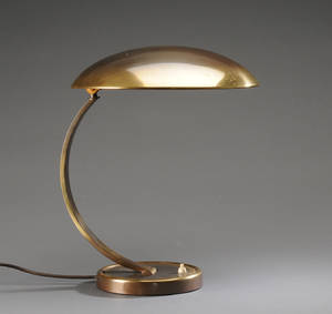Christian Dell. Kaiser bordlampe, model 6751