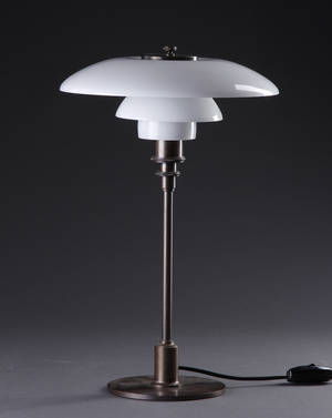 Poul Henningsen. Bordlampe, Treph 