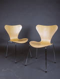 Arne Jacobsen. Stolar, modell 3107 Sjuan, 2 st