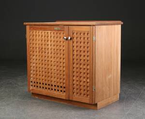 Trip Trap. Minibar af teaktræ