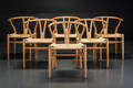 Hans J. Wegner. Sæt på seks Y - stole af egetræ, model CH-24 6 
