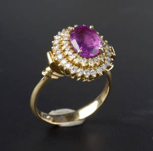 Brillant-Rubinring ca. 0.40 ct  und 1.55 ct..   21