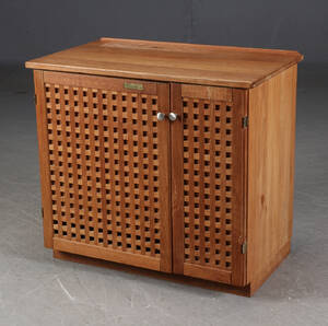 Trip Trap. Minibar af teak 