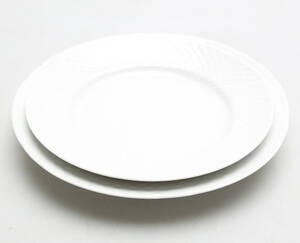 MATSERVISDELAR 24 st, porslin, Bing och Gröndahl, 1900-tal.