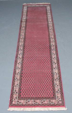 Kashmir Saraben 77 x 315 cm