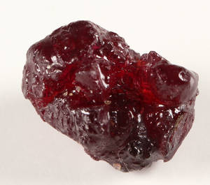 Uindfattet rubin. Ca. 14.37 ct
