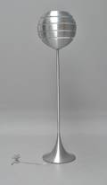 Manhattan standerlampe i børstet aluminium