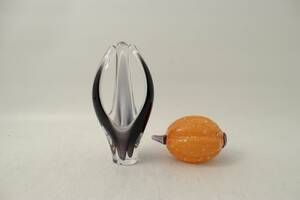 Konstglas, 2 delar