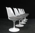 Eero Saarinen, Stühle Modell Tulip für Knoll International 5