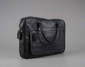 Mads Bruun Collection. Computertaske, model Beta Denne auktion er annulleret1994032