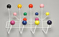 Charles  Ray Eames. Hang It All knagerække