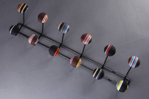 Knagerække med Paul Smith stof, model DOT Hanger 