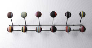 Knagerække med Paul Smith stof, model DOT Hanger 