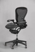 Donald Chadwick  William Stump. Multijusterbar kontorstol, model Aeron