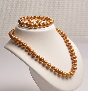 Smykkesæt med bronzefarvede ferskvands kulturperler