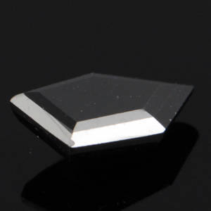 Uindfattet behandlet sort diamant ca 3.01 ct.