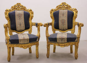 Karmstolar, ett par, Louis XV-stil 2