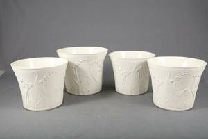 YTTERFODER, 4 ST 31, LILJEKONVALJ, GUSTAVSBERG, HÖJD 14,5 RESP 16, DIAM 18 RESP 20 CM